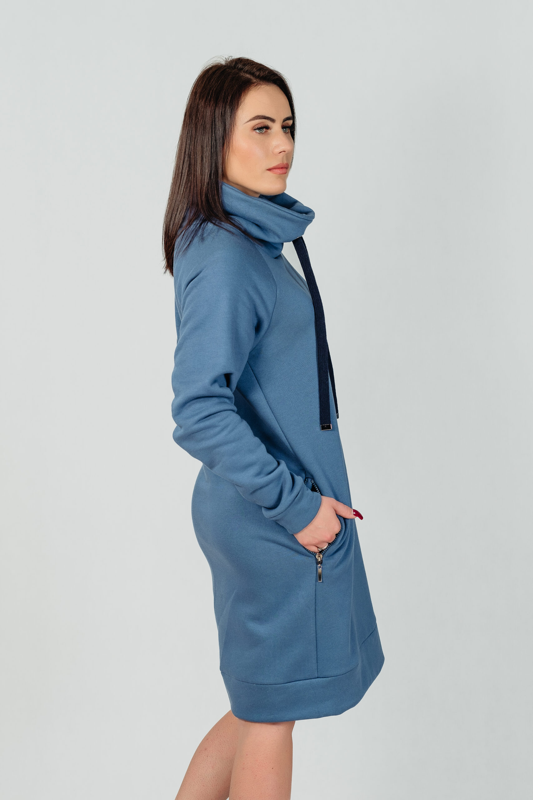 MAZURY -długa bluza z kominem kolor Niebieski Jeans - obrazek 2