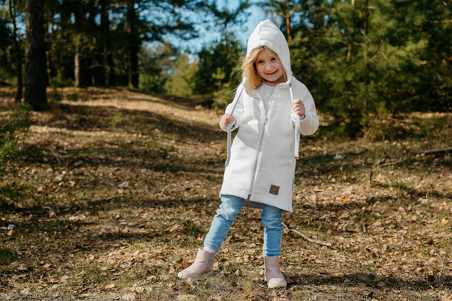 MAŁA NATURA - płaszczyk dresowy kolor Krem - obrazek 3