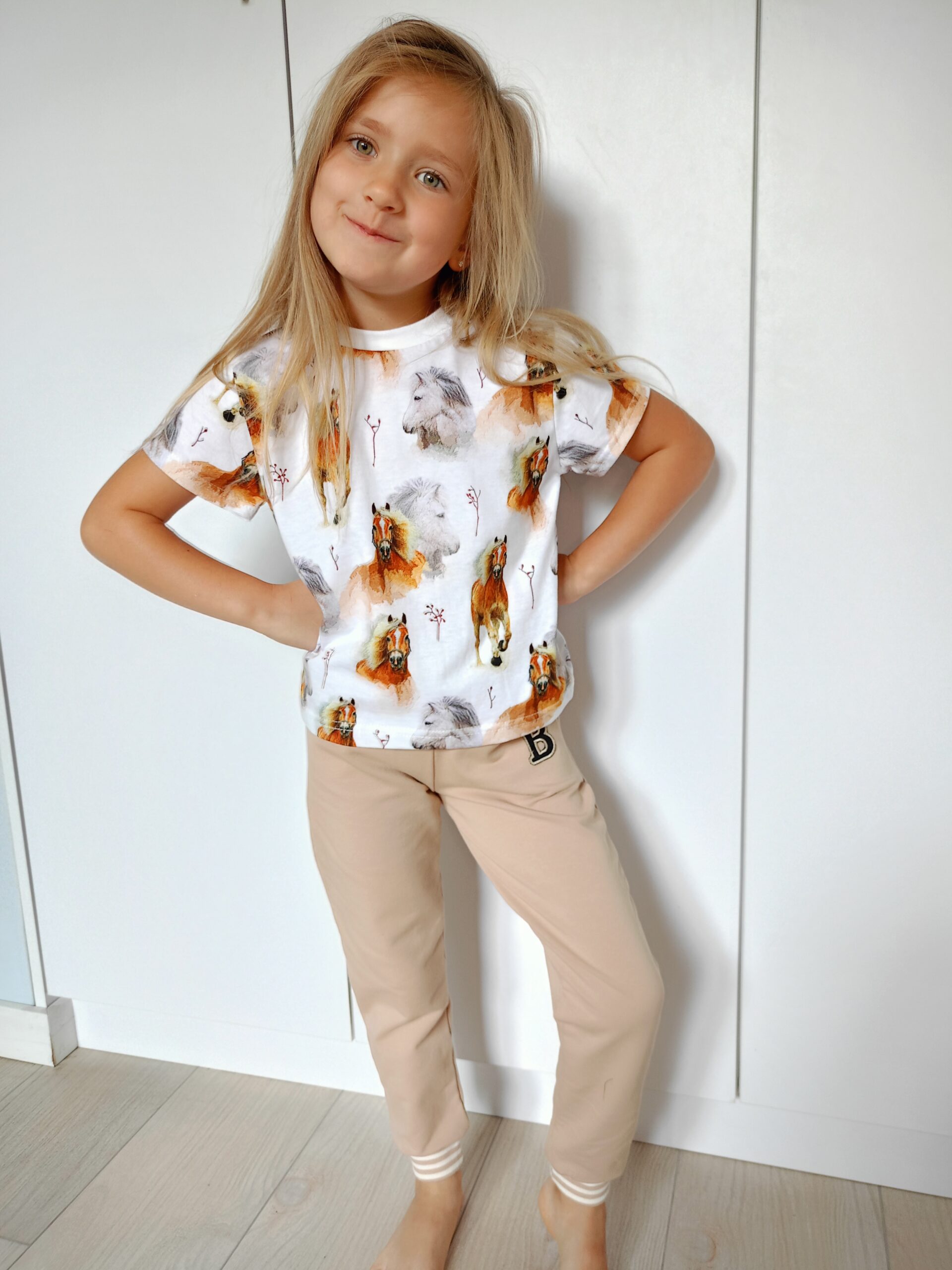 Spodnie dziecięce B kolor Beż