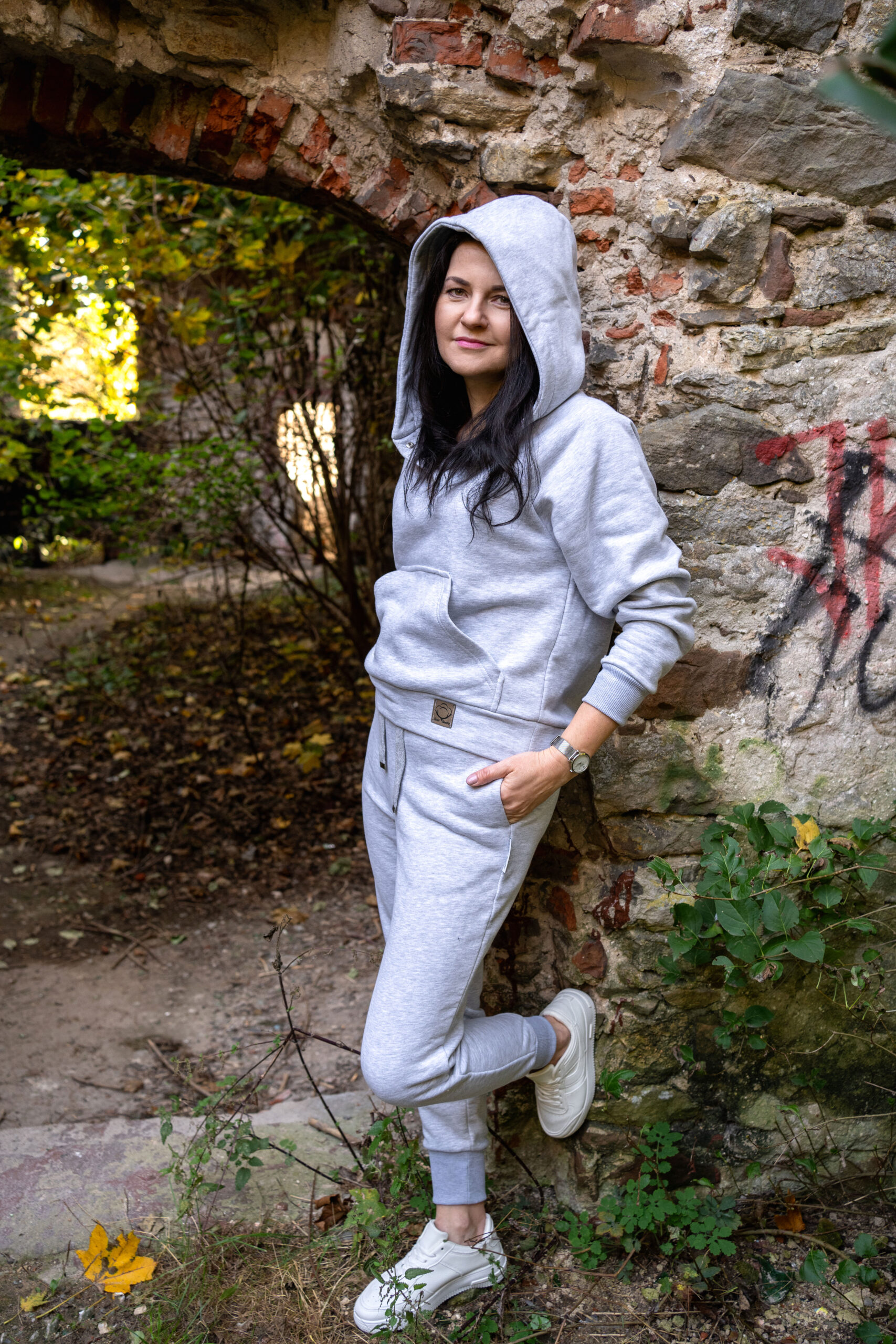 Spodnie dresowe BEZTROSKA  kolor Jasnoszary